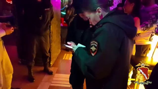 Рейды по барам: в Воронеже прошли рейды по ресторанам и барам города в поисках нелегалов.