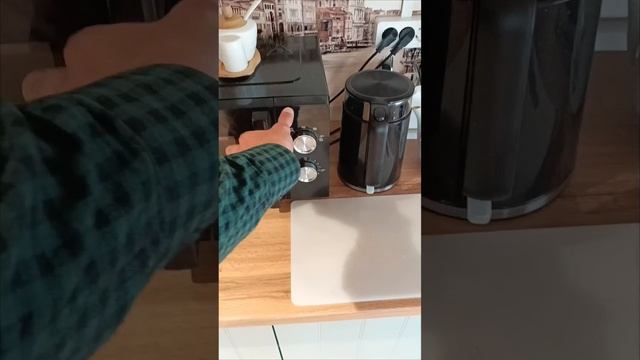 1000128136.mp4