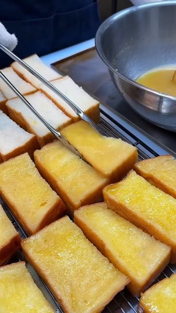 5TfRgsiQdrI - Honey toast🍯