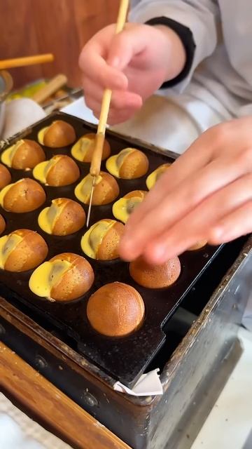 0lBqezsjXks - Traditional Japanese Sweets🇯🇵