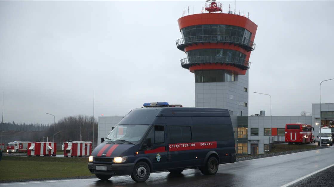 Мужчина швырнул маленького ребенка на пол в аэропорту Шереметьево и был задержан