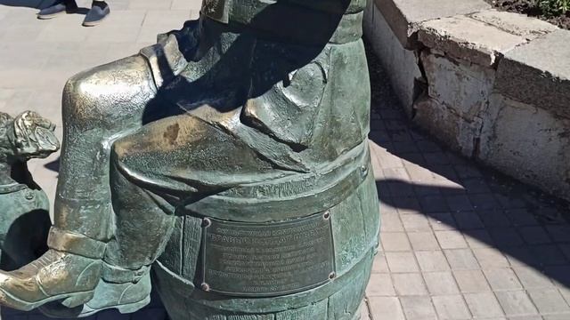 Памятник Солдату Швейку г Самара