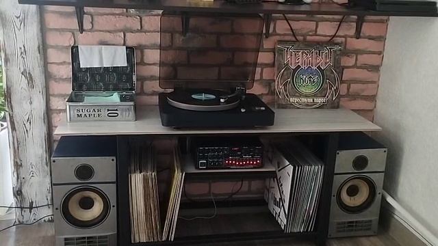 Привет, металлистам, из далёкого 1987 года! Группа Чёрный Кофе.