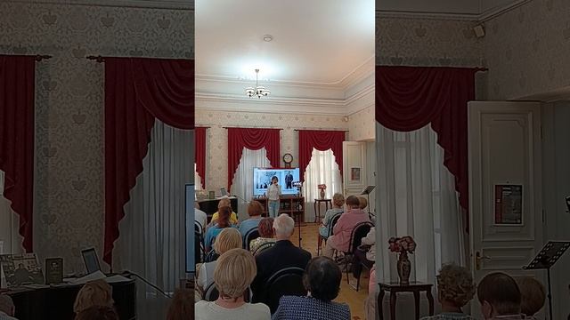 Роберт Рождественский. "Баллада о зенитчицах."