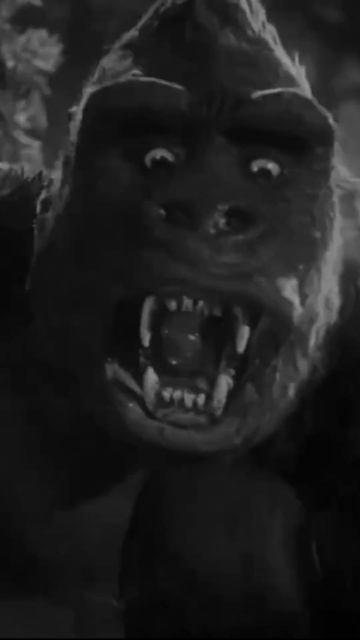 Огромная обезьяна #фильм #фильмы #кино #мистика #film #horror #хоррор #киножуть #жуть