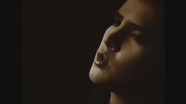 Tanita Tikaram - Twist In My Sobriety (1988).