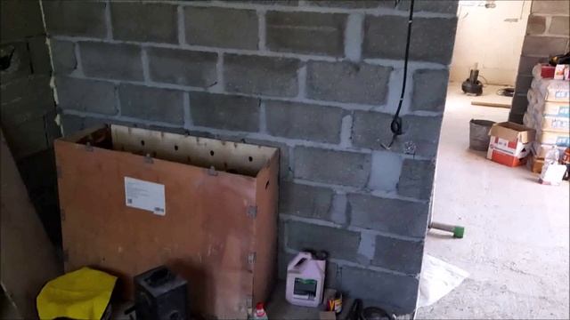 Дом с нуля. День 109. Закончили проводку, сделали выводы вентилляции.
