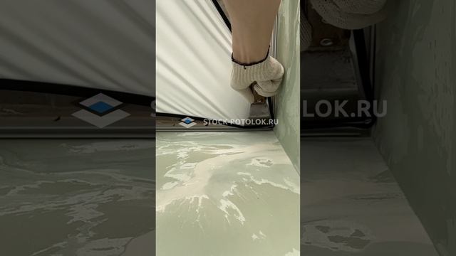 монтаж матового потолка СТОК-ПОТОЛОК.
