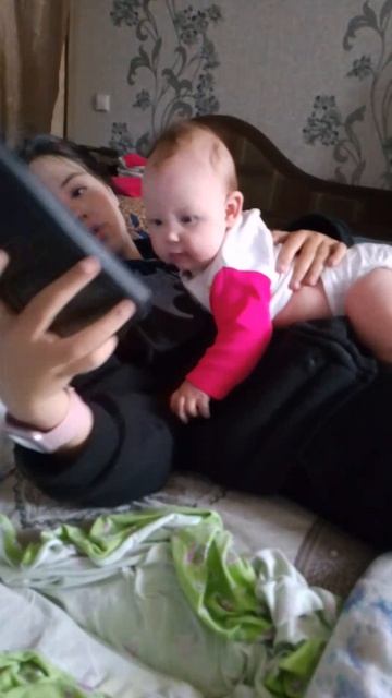 старшая и младшая