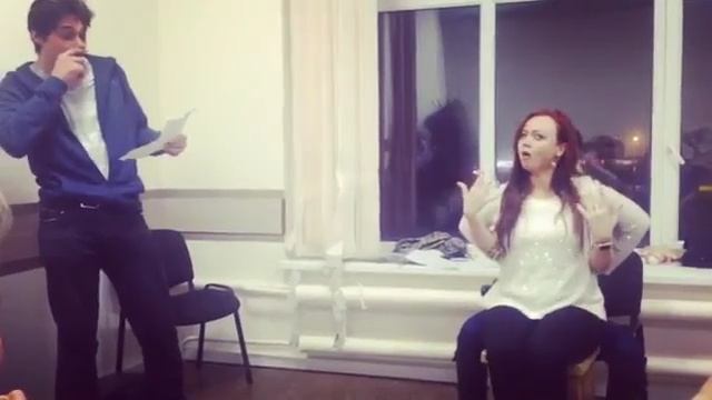Курсы актерского мастерства. Дурачатся)
