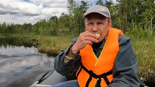 Попадëтся ли щука на кружки. 🤔🤔🤔