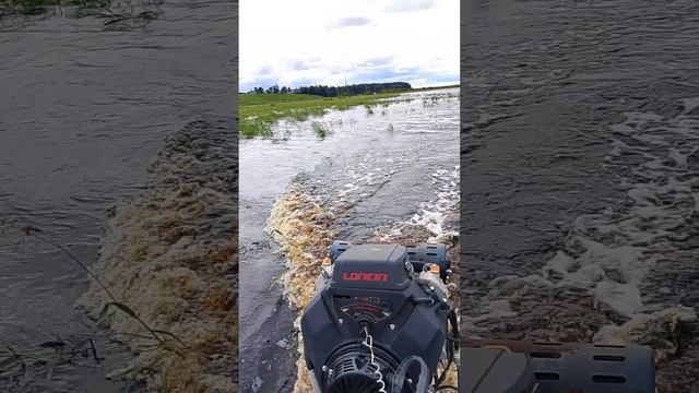 Лодка болотоход п. Междуреченский
