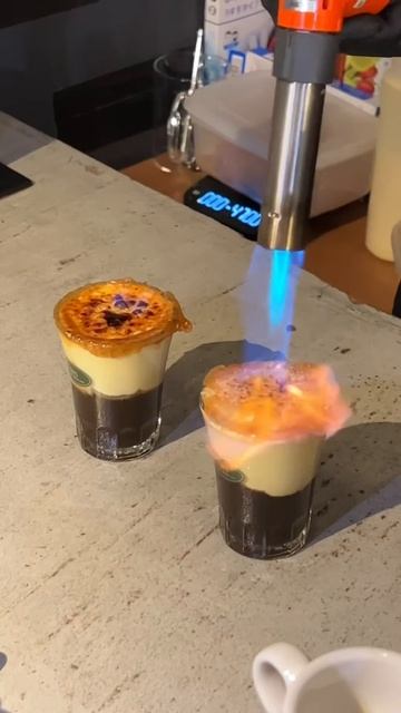 7MUcVNMWwG0 - 絶品バスクチーズケーキ🧀表面パリパリで中はとろとろで美味しすぎた！#東京グルメ #japanesefood #japantravel