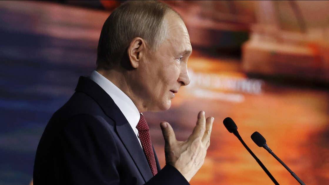 Путин сообщил, что страны Запада утрачивают позиции в мировой экономике