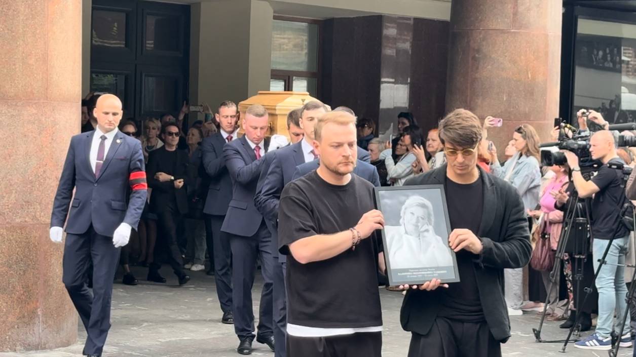 В Москве простились с ЛЕГЕНДАРНОЙ АКТРИСОЙ кино Валентиной Талызиной🙏 24 июня 2025. МОССОВЕТ