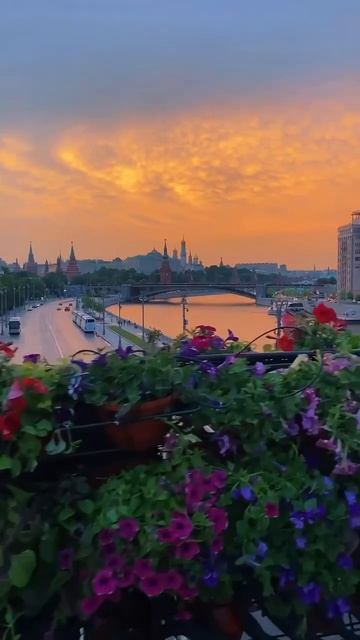 🌇Летний вечер на Москве-реке🌇