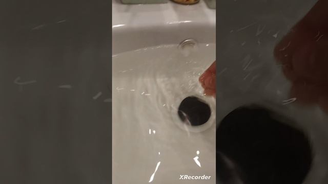 радуга в воде, лайфхак работает #лайфхак #круто