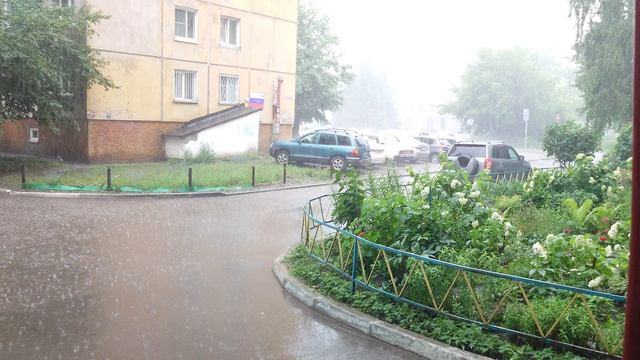 Ливень и гроза