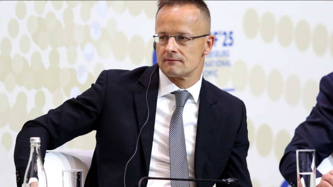 Сийярто: в итоговом документе саммита НАТО впервые не будет слов о Украине