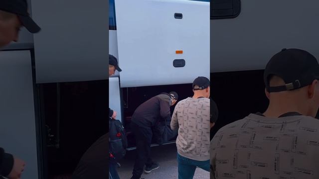 Двадцать два молодых парня  отправились служить Родине