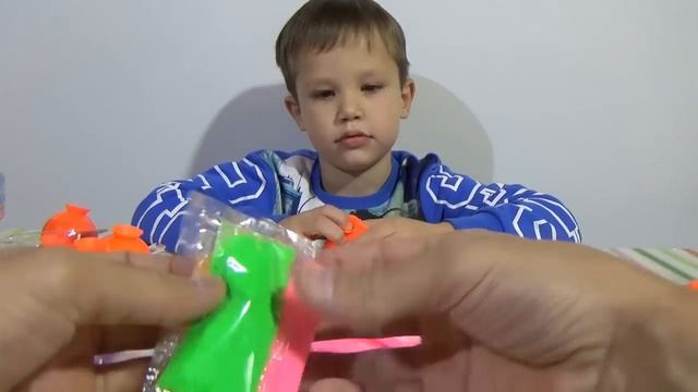 Мистер Макс • Mister Max - Распаковка набора делать мячики