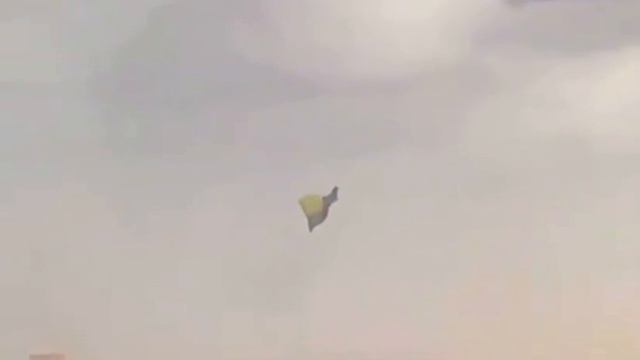 🇺🇦В Кривом Роге с самого высокого флагштока ветер безжалостно сорвал украинский прапор…🔽🔽🔽