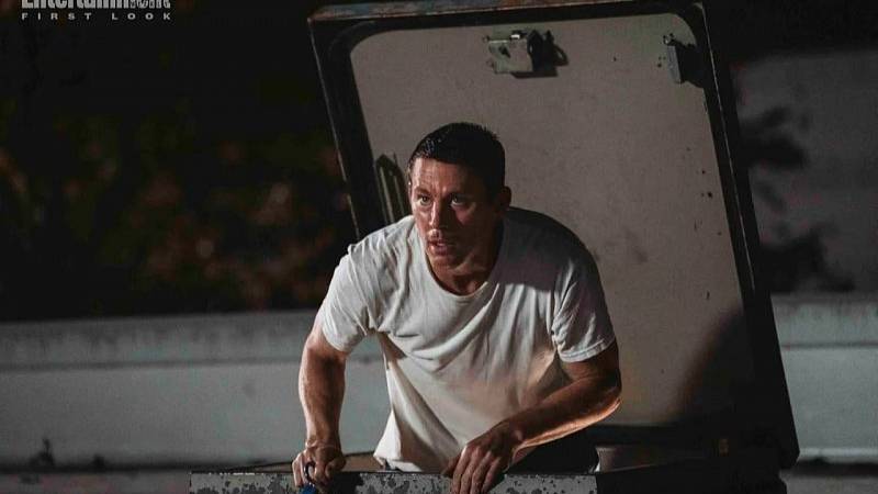 трейлер Грабитель с крыши