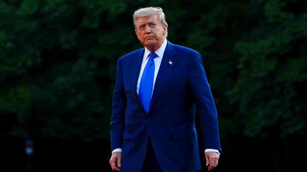 Биполярка: Трампу одновременно предложили дать «нобелевку» и объявить импичмент