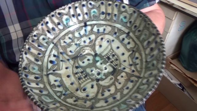 Кашинная чаша с двумя гусями
