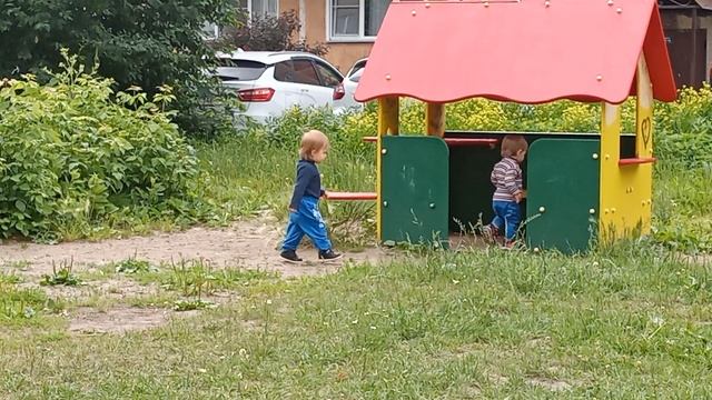 VID_20250625_160026 прогулочка с подружкой.