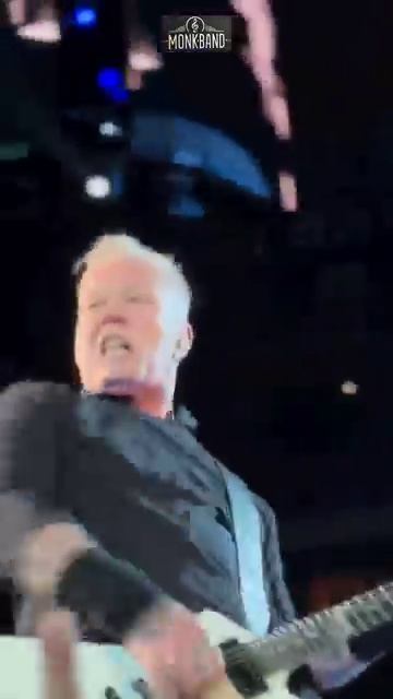 give a word to papa Hetfield james hetfield metallica 80s monkband