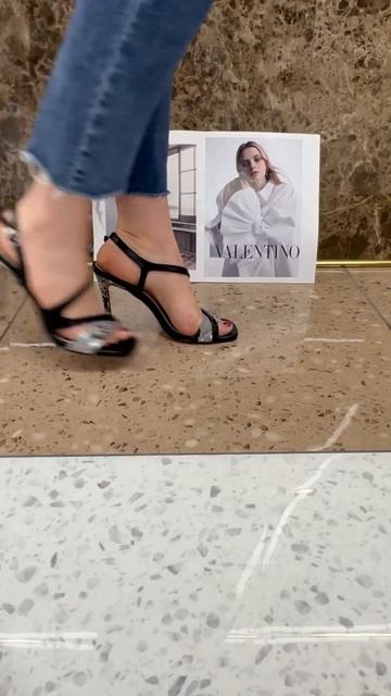 Какая пара среди них твоя ? #женскаяобувь #рыноксадовод #модныепоказы #shoes #шопинг
