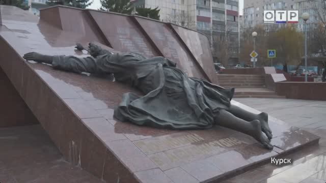 Проект «Страна поэтов», ОТР. Марк Максимов «Мать». Читает Сергей Сапрыкин, ветеран СВО, 22.06.2025