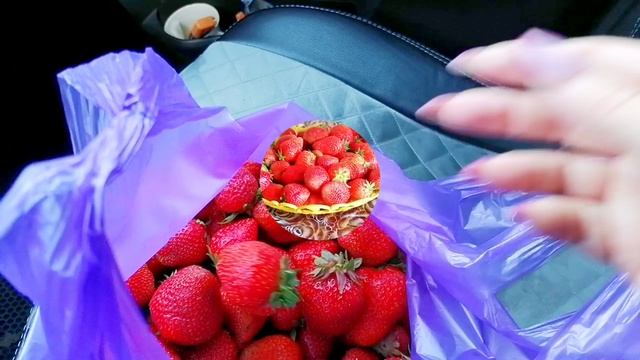 Вкусная, сладкая, ароматная ягода