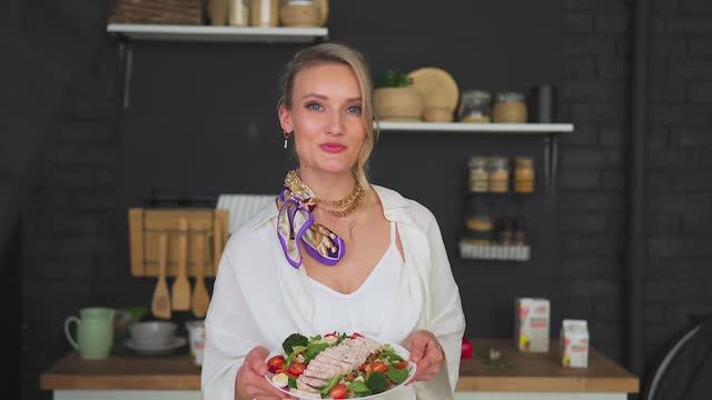 Рекламный ролик продукции Я ем с умом