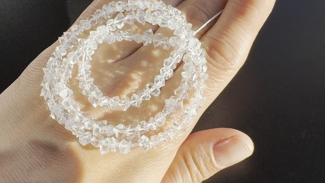Нить херкимерских алмазов  Бриллиант геркмайера Кристаллы 5-8 мм Длина нити 40 см АЛМ027