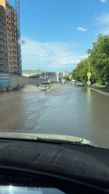 Ливень есть, а ливневок нет😂