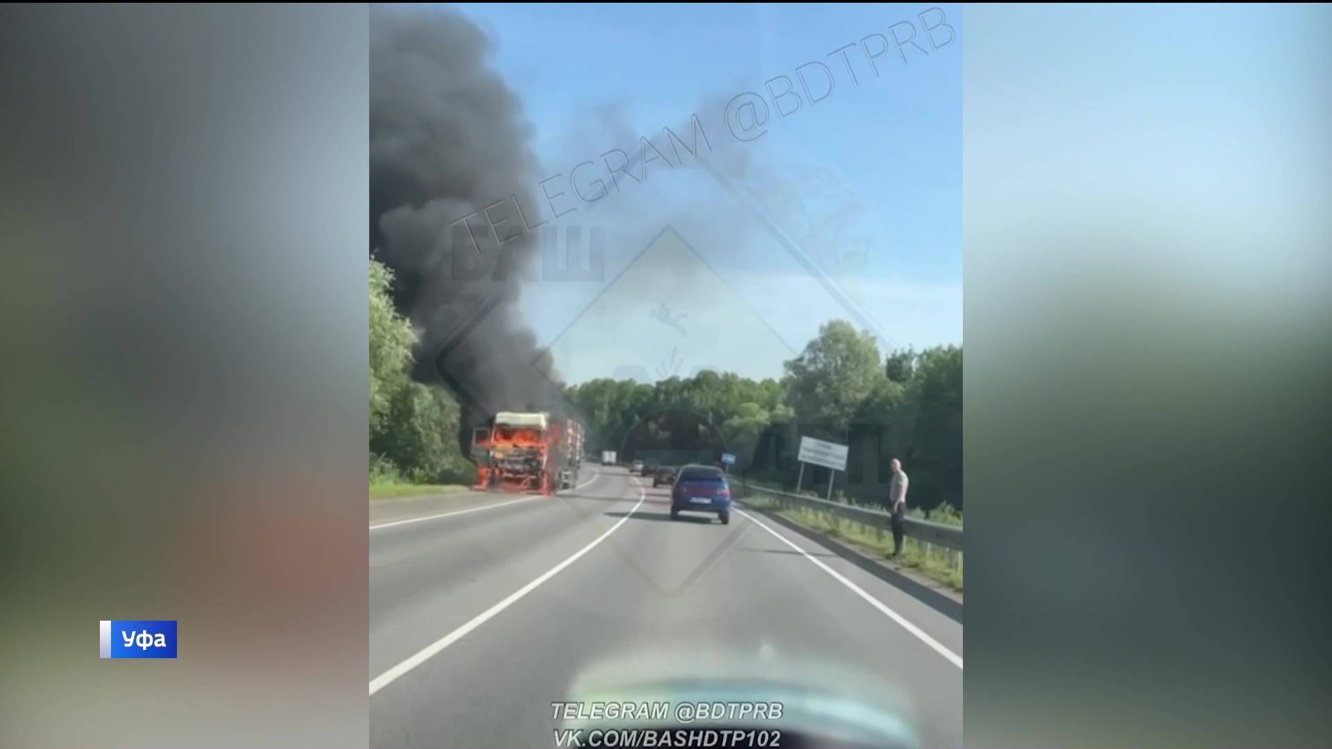 Большегруз сгорел на западном обходе Уфы