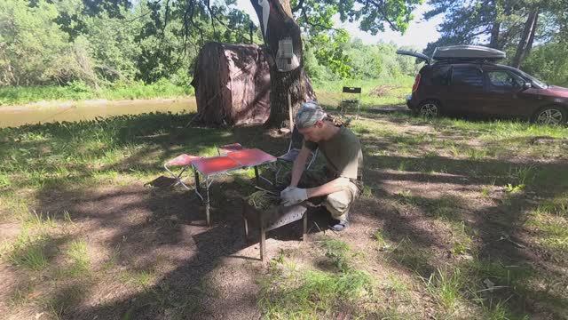 Часть 2.  Поход с детьми. Насобирал речных МИДИЙ, готовим ЩИ, ловля рыбы на САМОЛОВКУ. ВЫЖИВАНИЕ.