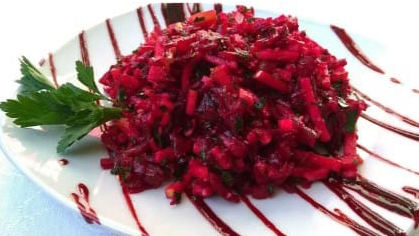 Салат из свеклы.Самый вкусный и простой рецепт.