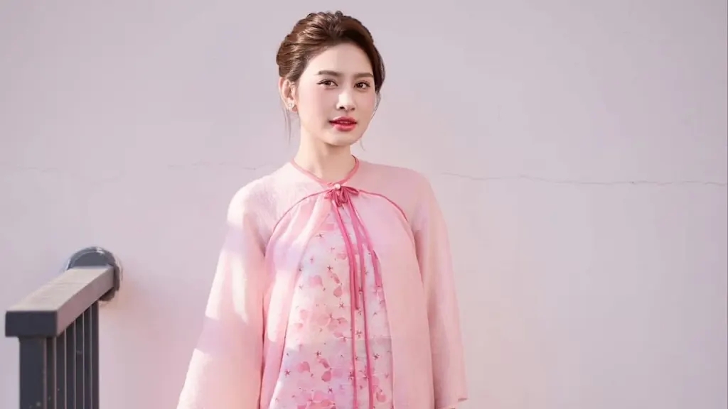 Mưa chiều miền Trung - Hoài Phan (Phan Thị Hoài)