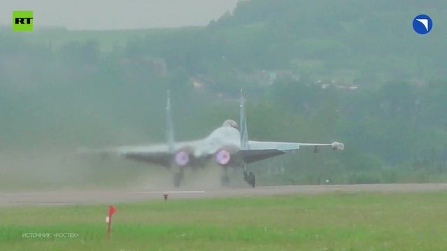 ОАК передала Минобороны РФ очередную партию новых истребителей Су-35С
