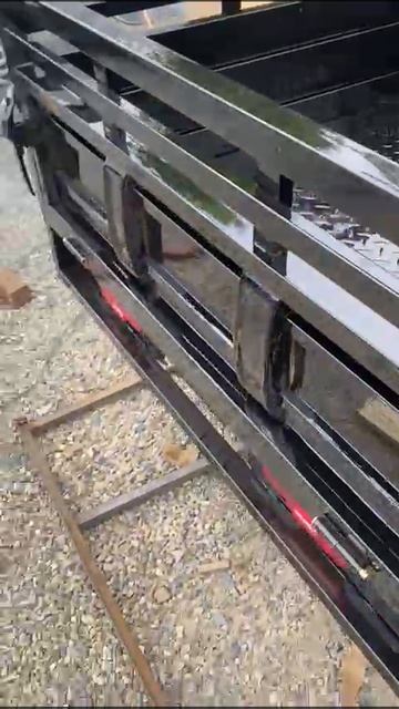 1000389389.mp4