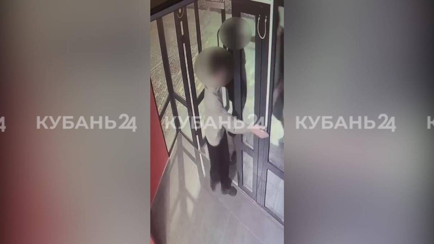 В полиции нашли четырех подростков, напавших на охранника парковки в Краснодаре