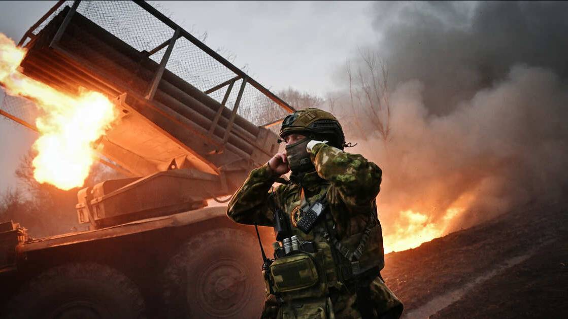 Рютте: немыслимо, что Россия сможет превзойти НАТО в вооружении