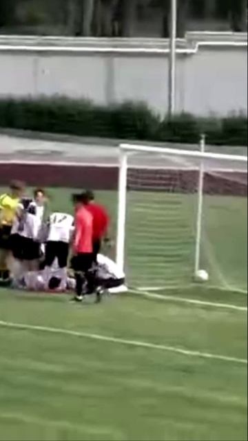 Комментатор не падает духом