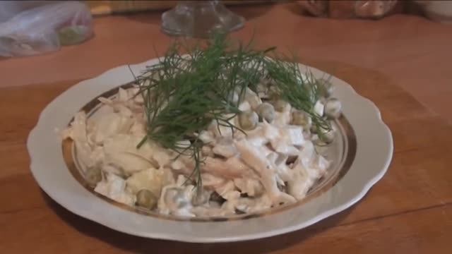 Классный салат из копченого
окуня,судака!