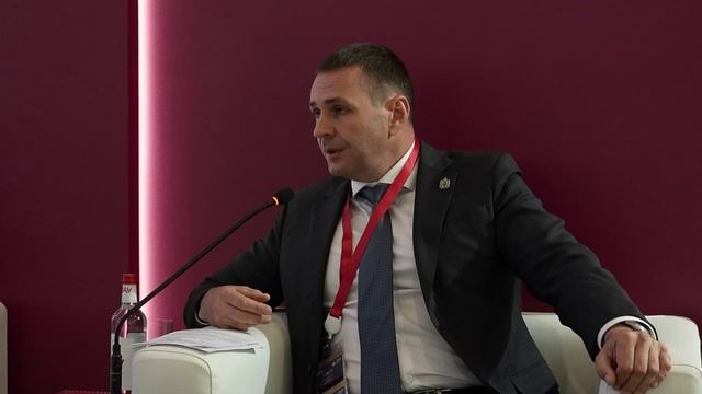 Дмитрий Демешин Абсолютно убежден, что Профессионалитет  это шаг вперед и для государства