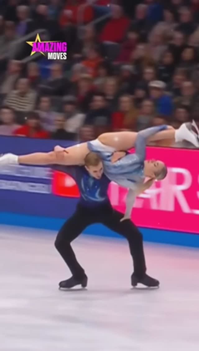 GOLD Amazing! Ice Skating _ Figure skating