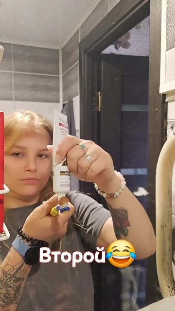 чуть-чуть блогер и мать в вечном декрете😅